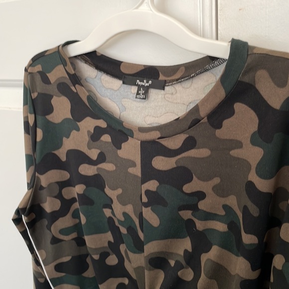 Papaya Long Sleeve Camo Print Top - Picture 11 of 11